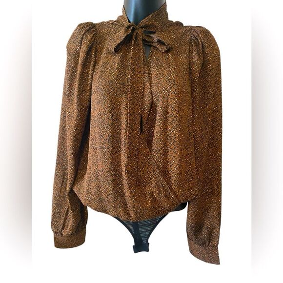 Women’s scarf tie plunging neck animal print bodysuit by Socialite NWOT size M - Picture 8 of 8